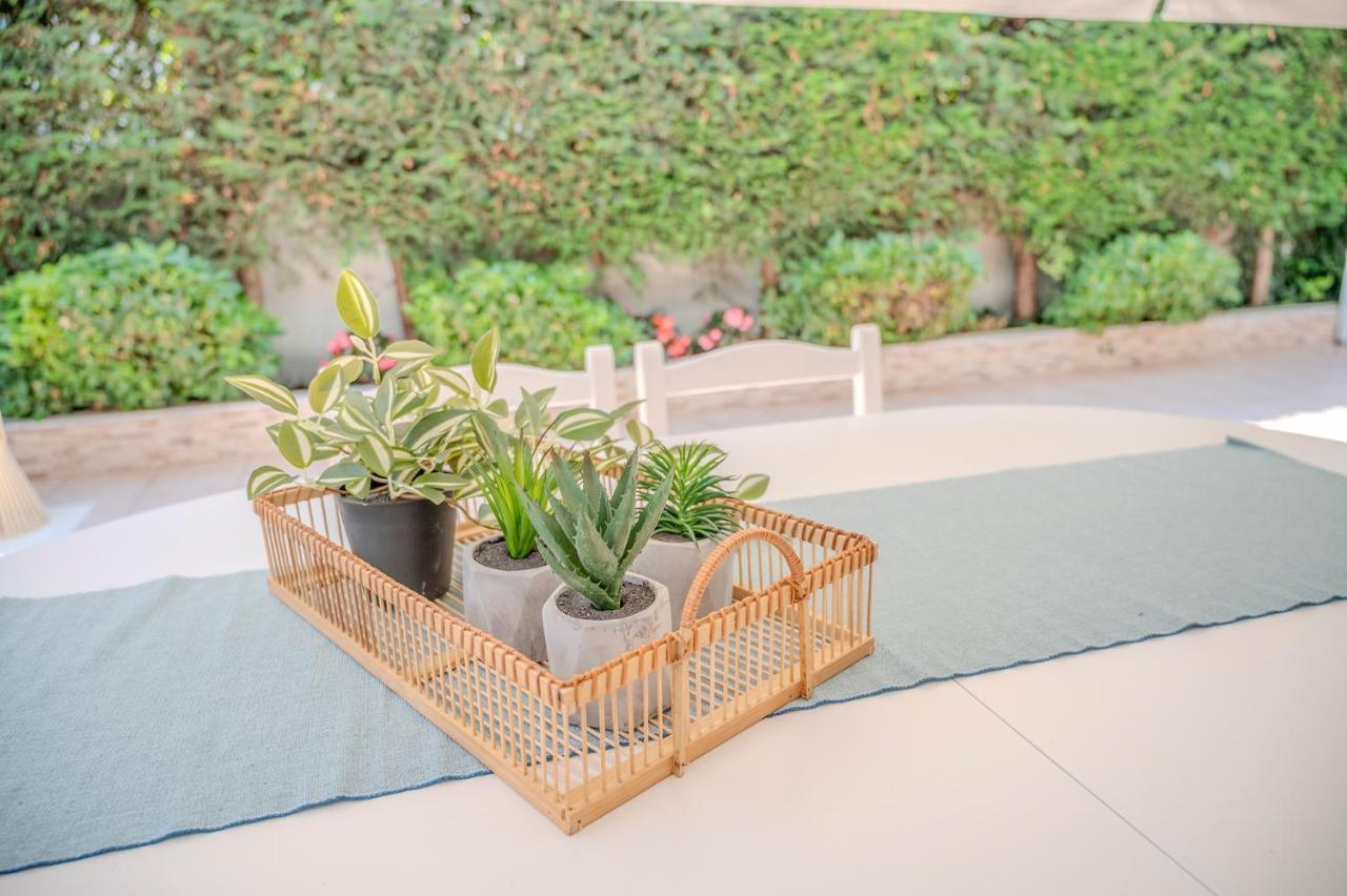Evangelia Rooms & Apartments - A อัสโปรวาลตา ภายนอก รูปภาพ