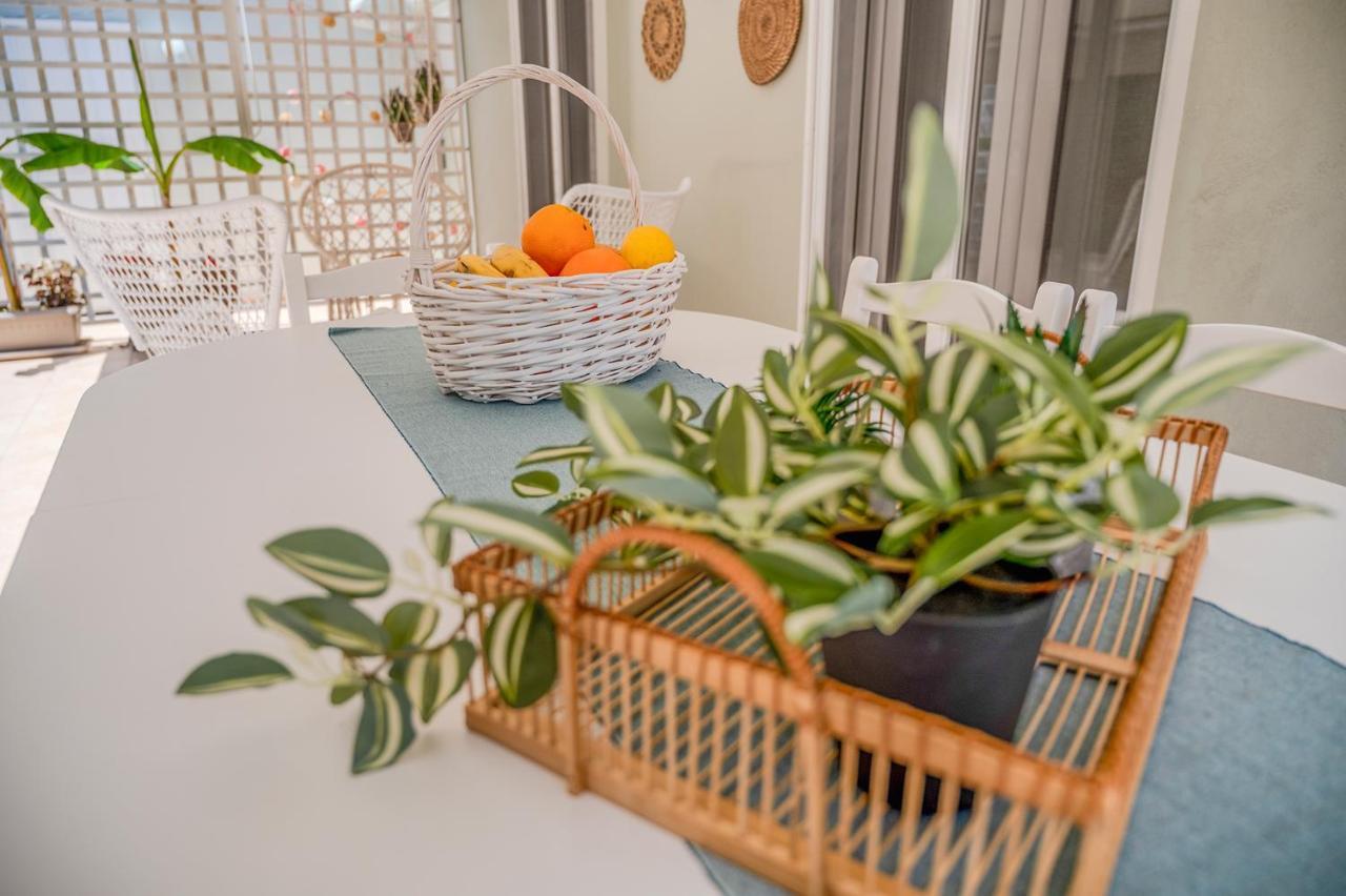 Evangelia Rooms & Apartments - A อัสโปรวาลตา ภายนอก รูปภาพ