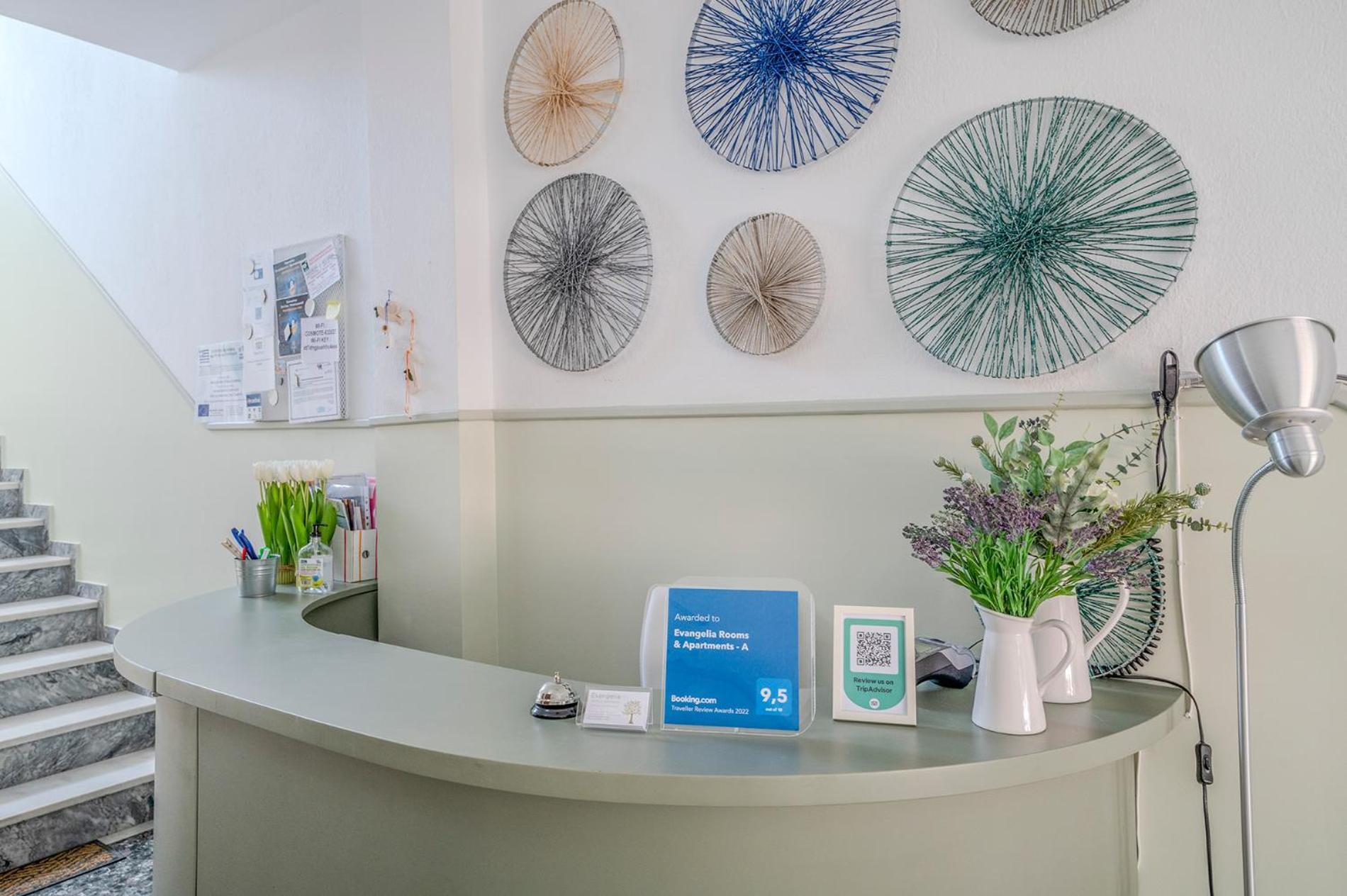 Evangelia Rooms & Apartments - A อัสโปรวาลตา ภายนอก รูปภาพ