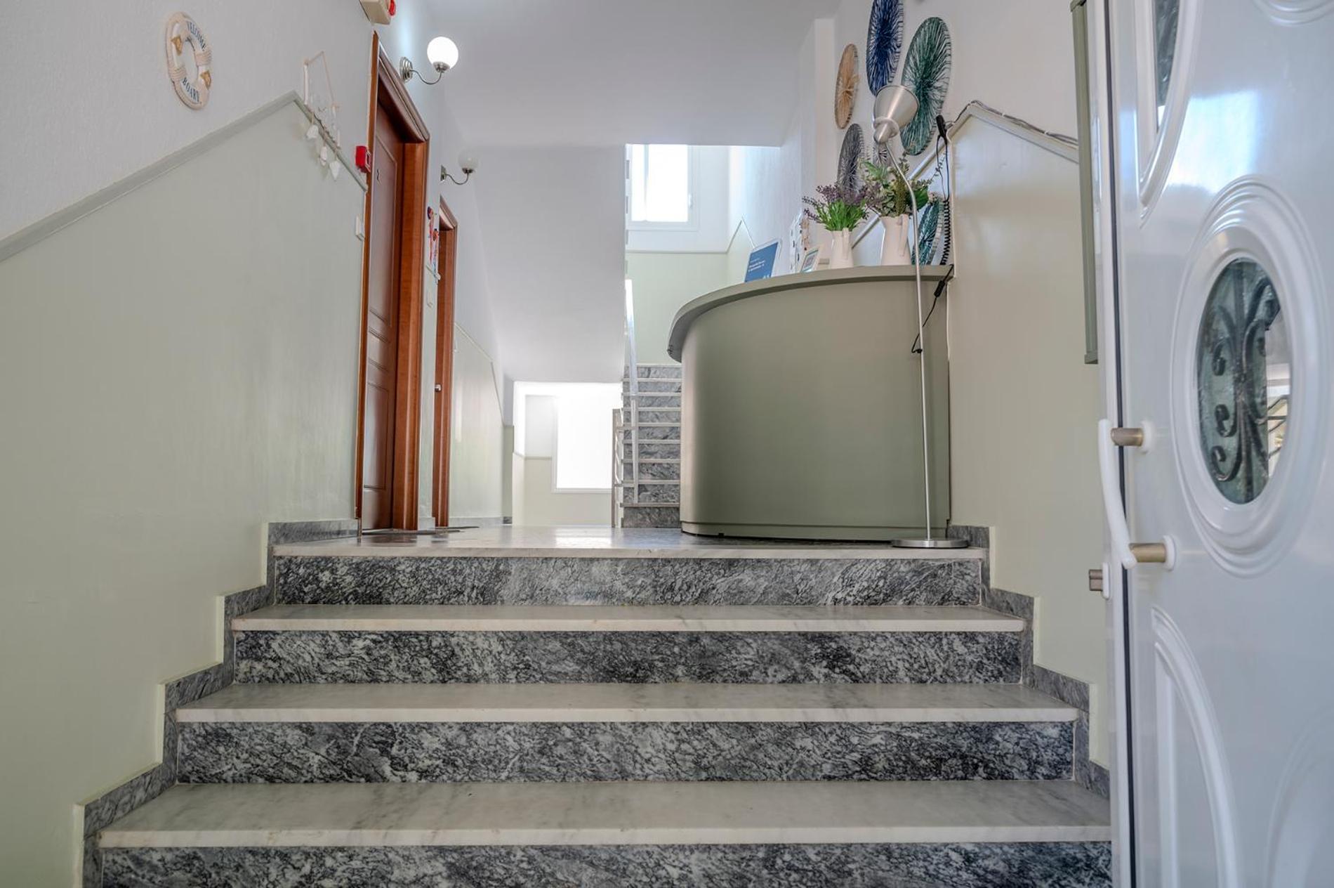 Evangelia Rooms & Apartments - A อัสโปรวาลตา ภายนอก รูปภาพ