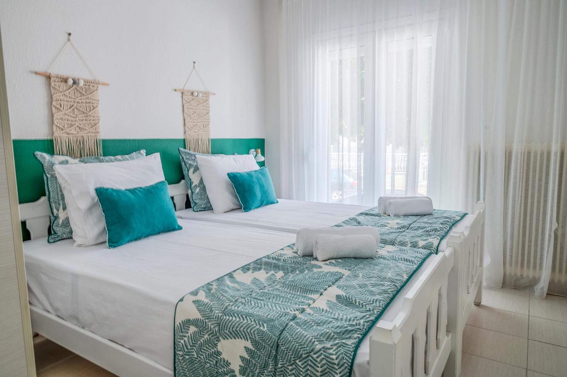 Evangelia Rooms & Apartments - A อัสโปรวาลตา ภายนอก รูปภาพ