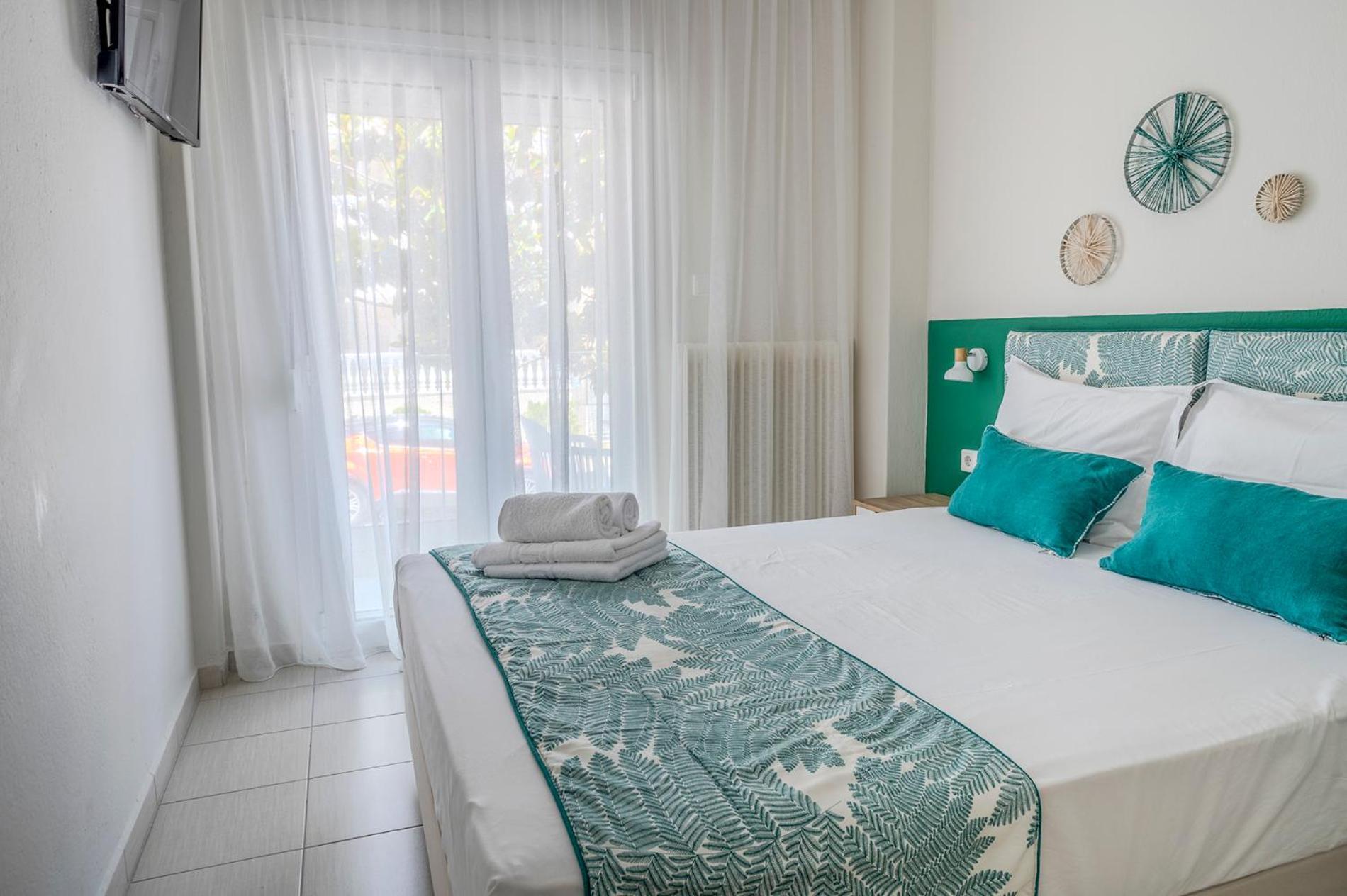 Evangelia Rooms & Apartments - A อัสโปรวาลตา ภายนอก รูปภาพ