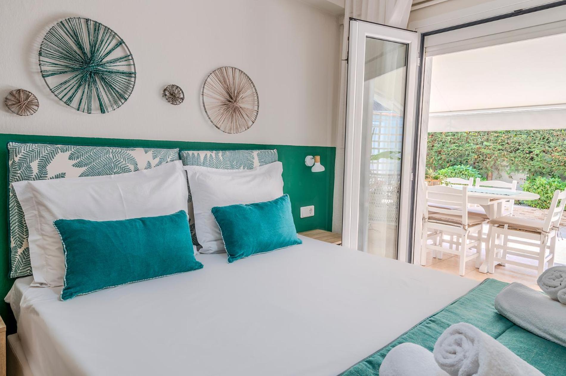 Evangelia Rooms & Apartments - A อัสโปรวาลตา ภายนอก รูปภาพ